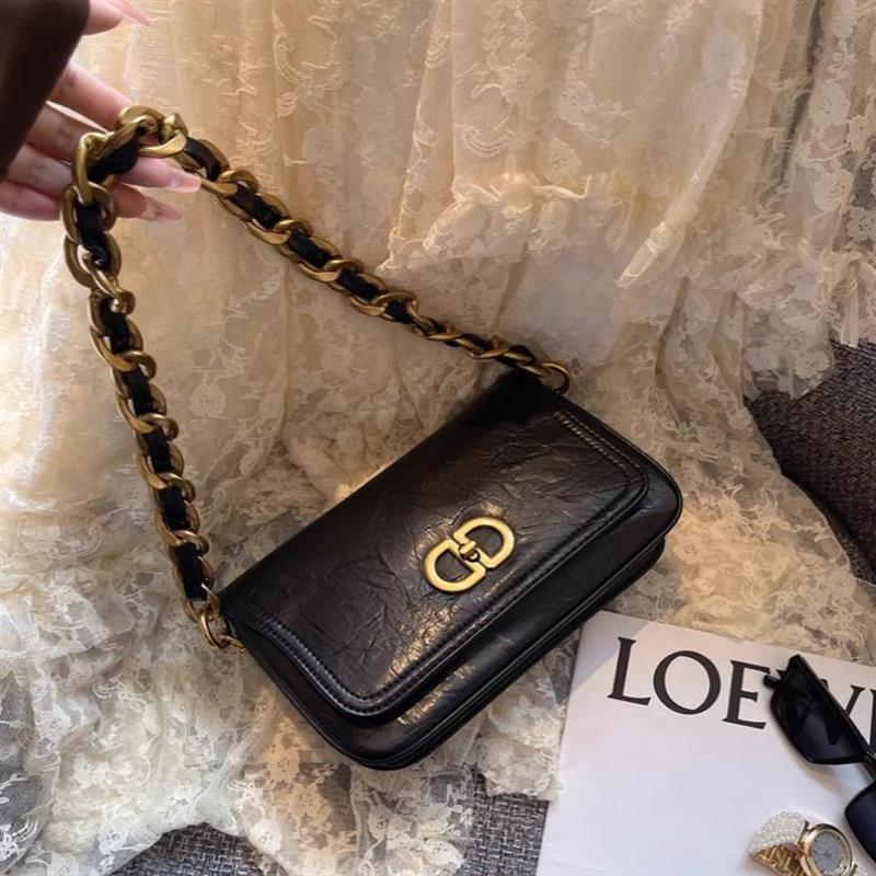 Lee Vsasi链条腋下包女2025新款高级感真皮褶皱小方包洋气单肩斜