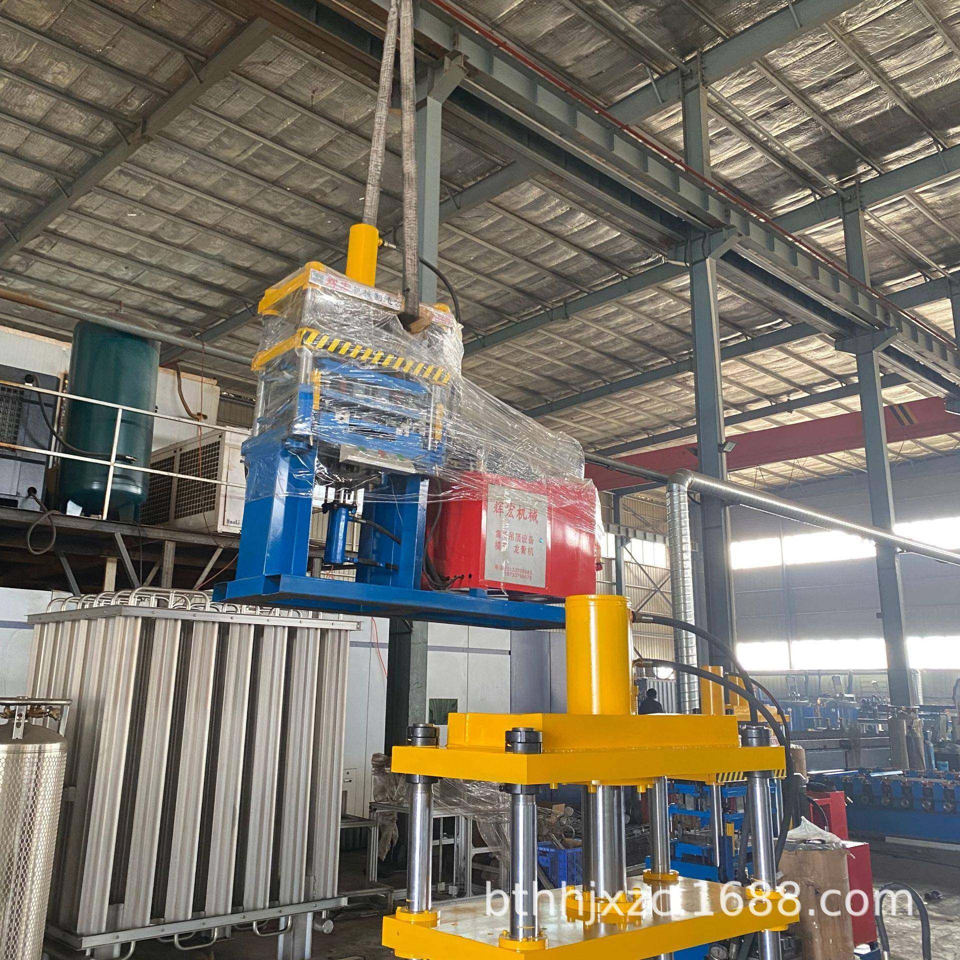 集成吊顶设备手动铝扣板设备的机器压扣板设备铝扣板冲压片料,五金/工具,其他机械五金,淘宝优惠券,粉丝福利购,淘宝优惠卷