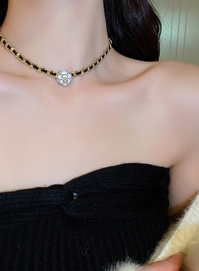 黑色山茶花choker项链女高级感轻奢小众脖颈链锁骨链新款潮项圈