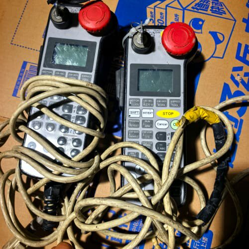 议价电装机器人示教器 MP7/8E3P4可维修