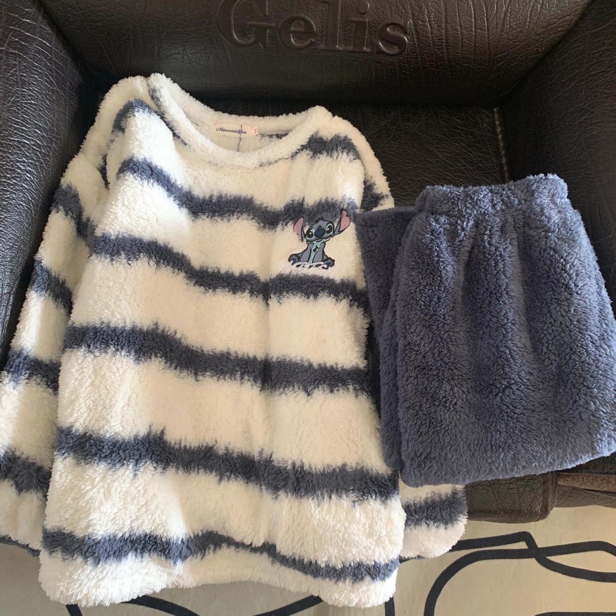 全棉纯棉男士秋冬季珊瑚绒睡衣青年圆领卡通休闲运动加厚保暖家居