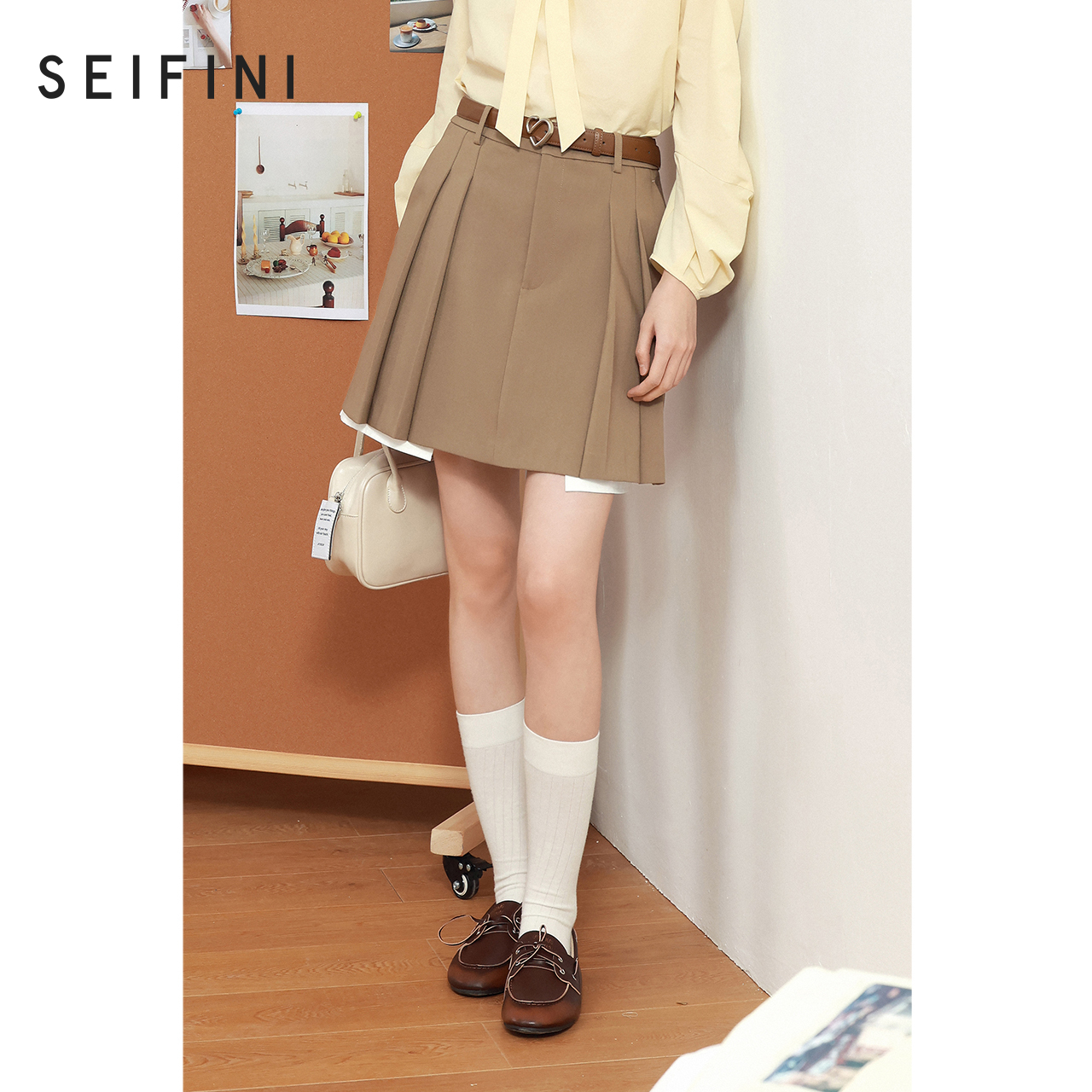 诗凡黎复古风A字百褶裙2025年春季新款显瘦时尚百搭通勤西装短裙