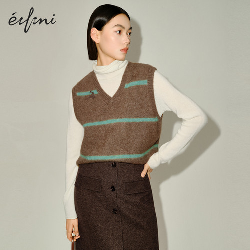 【商场同款】伊芙丽条纹休闲无袖毛衫2024秋装新款1EC132161