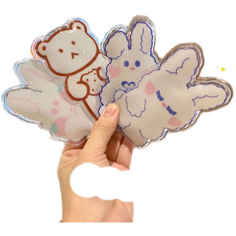 BREAK THE HOT CARTOON INS WIND HAND WARMER AND THE HOT HAND WARMER BAG IS CUTE AND PORTABLE AS SOON AS YOU PINCH IT