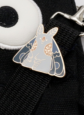 日系可爱食蚁兽胸针金属徽章百搭包包别针ins潮个性女款防走光