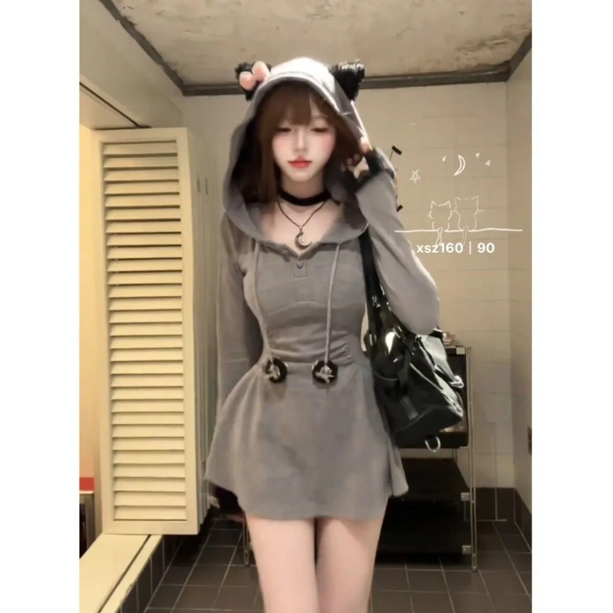 学院风秋冬新款辣妹复古纯欲可爱猫咪耳朵连帽收腰显瘦长袖连衣裙