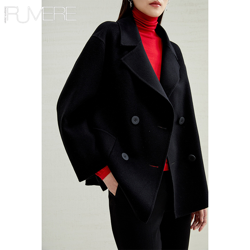 时髦廓型羊绒大衣外套