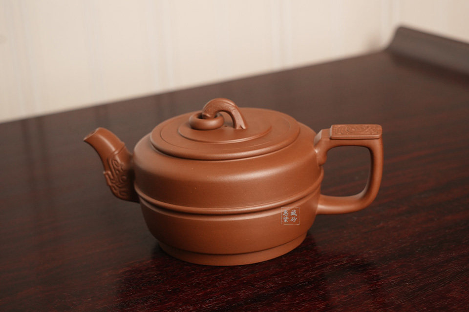 集玉壶 关注惠藏紫砂,宜兴 名家 全手工 周桂珍400cc原矿紫泥