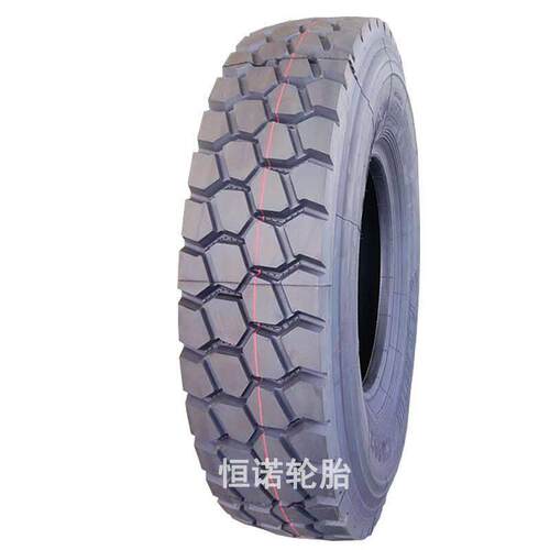1000R201100R201200R20全钢丝载重卡车轮胎CM997新足球花纹
