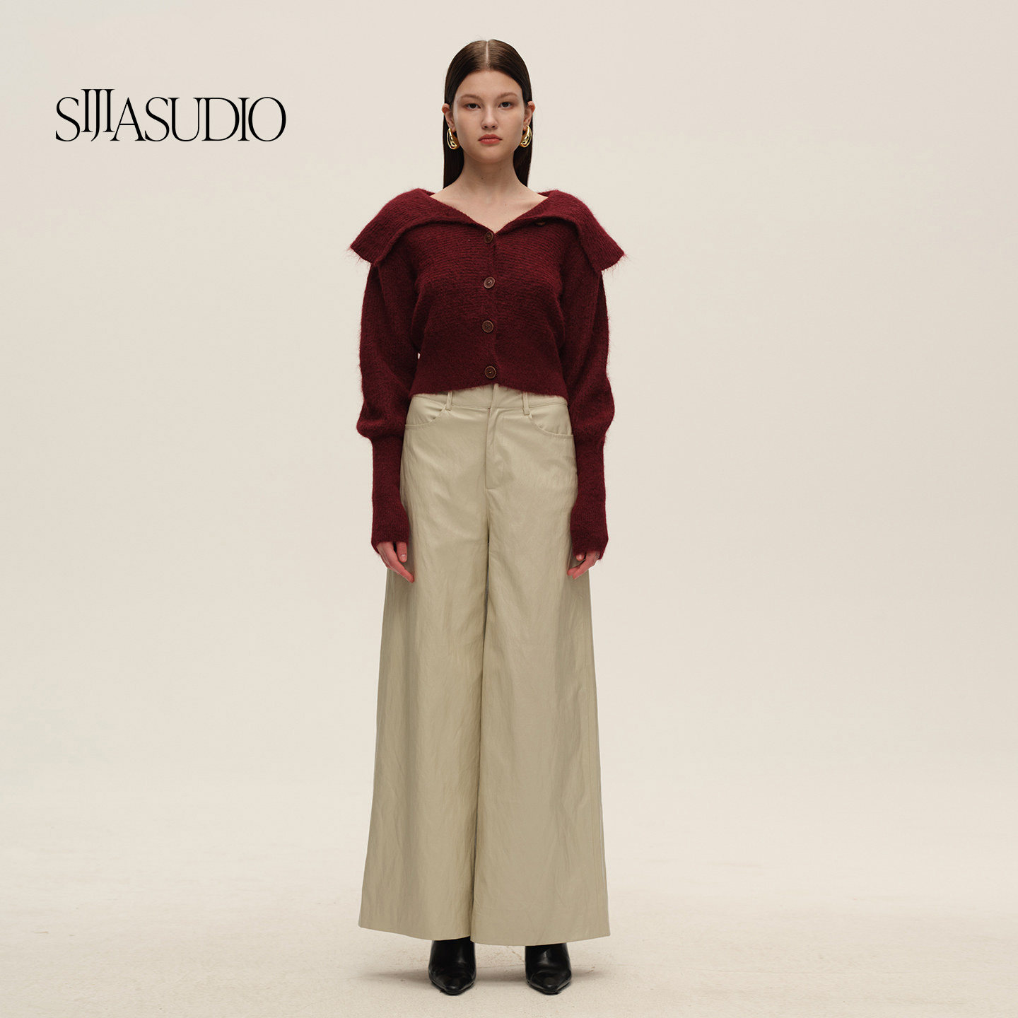 【设计师女装】SIJIASUDIO2026秋季白色摩登蜡油直筒高腰皮裤长裤