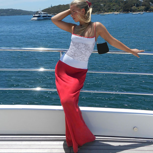 SylCue 显瘦吊带连衣裙百搭包臀裙 西海岸度假风撞色蕾丝拼接修身