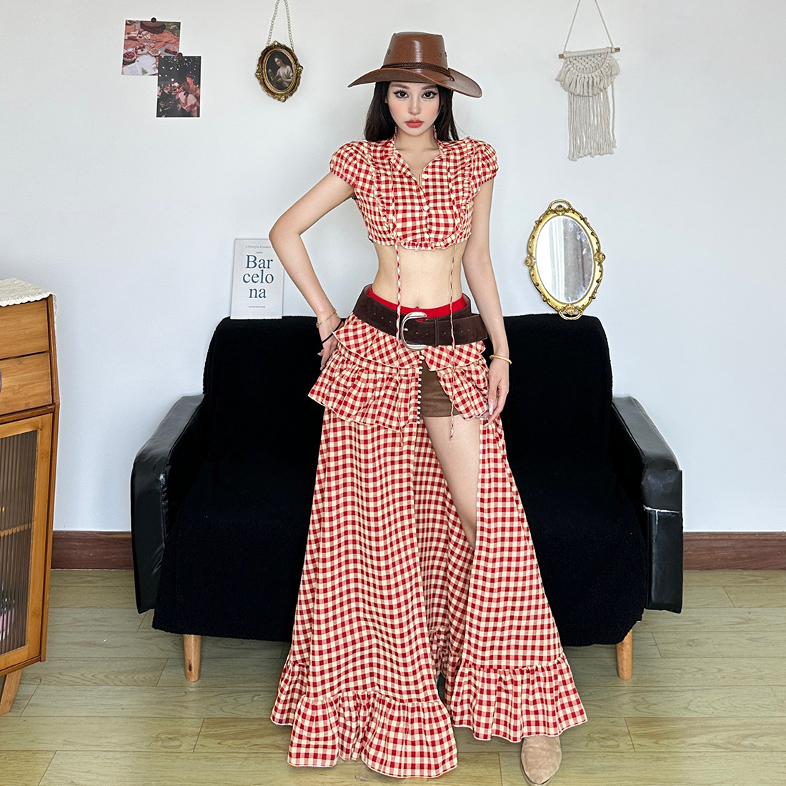 SylCue 法式庄园红色格纹印花短款露脐短袖t恤高腰开叉半身裙套装,女装/女士精品,时尚套装,淘宝优惠券,粉丝福利购,淘宝优惠卷