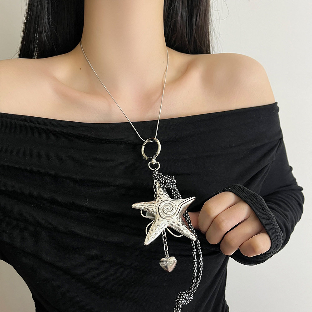 韩系甜酷冷淡风星星花朵项链y2k辣妹小众设计感包包挂饰钥匙扣潮