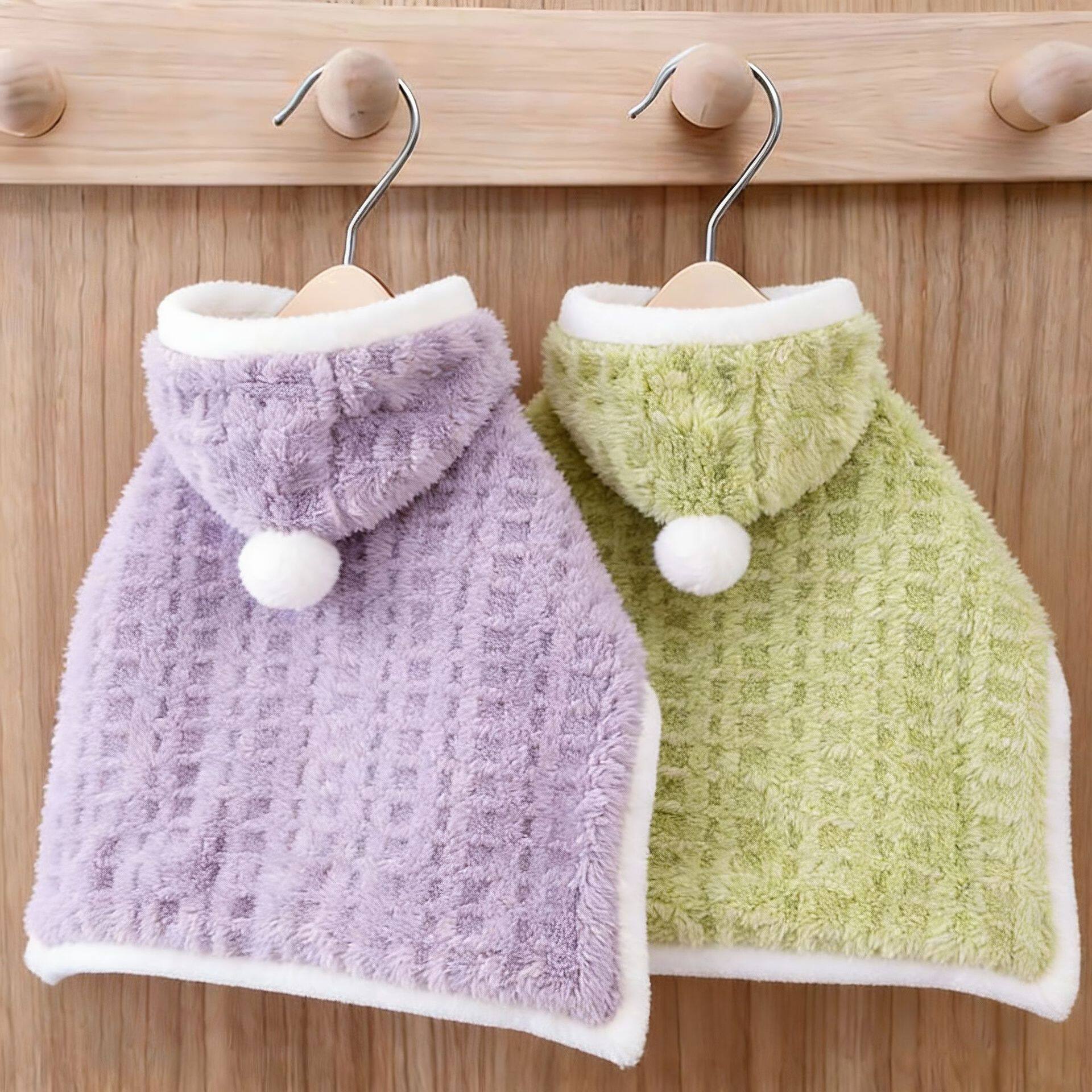 狗狗衣服秋冬睡觉披风小方格连帽斗篷保暖猫咪衣服小型犬宠物服装