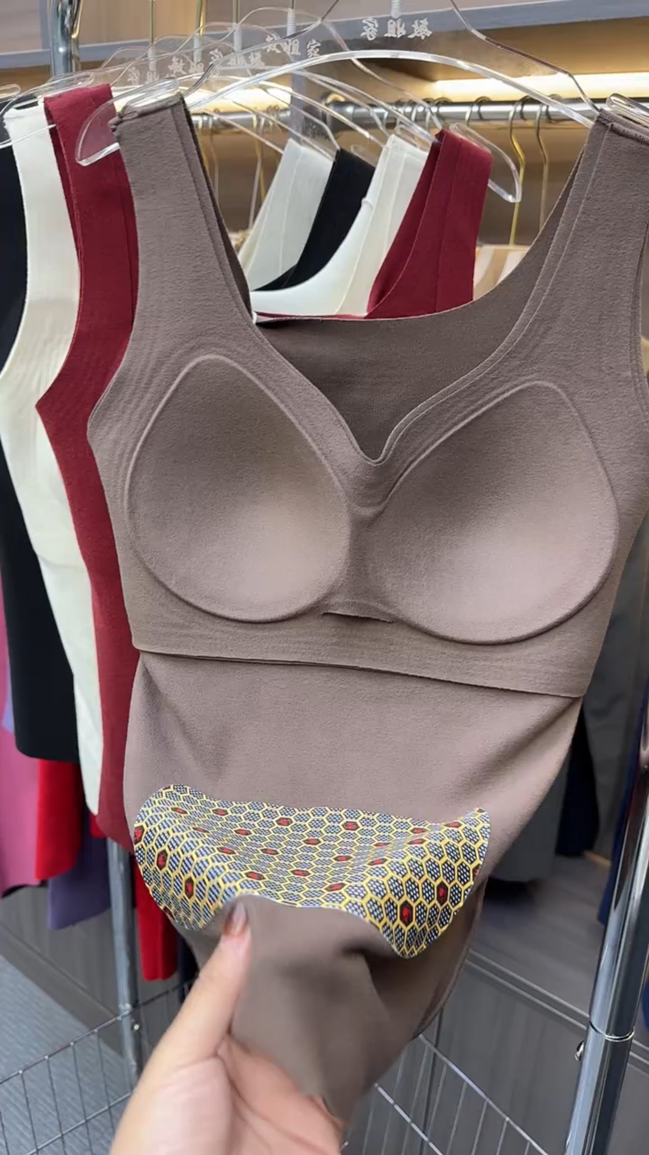 德绒背心女内衣秋冬大码无痕磨毛文胸一体式加厚美背自发热带口袋,女士内衣/男士内衣/家居服,保暖背心,淘宝优惠券,粉丝福利购,淘宝优惠卷