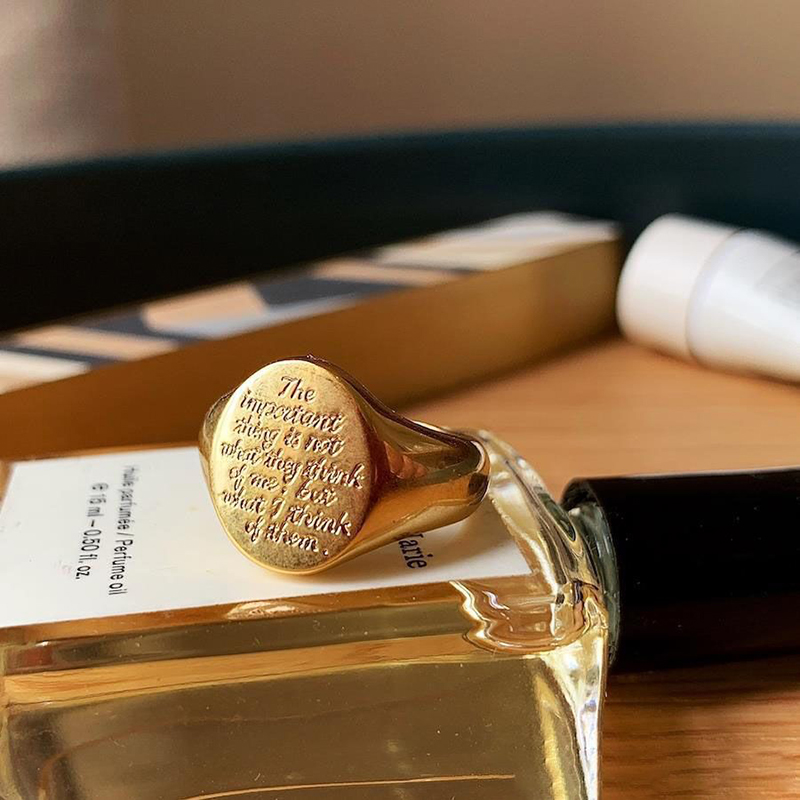 S925银印章戒指杀死伊芙同款女