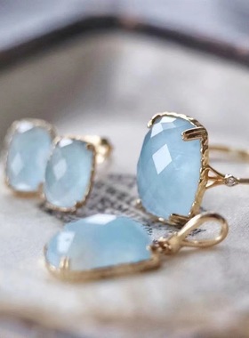 海蓝宝方糖镀18K金戒指方形水晶轻奢戒指简约小众设计简约百搭