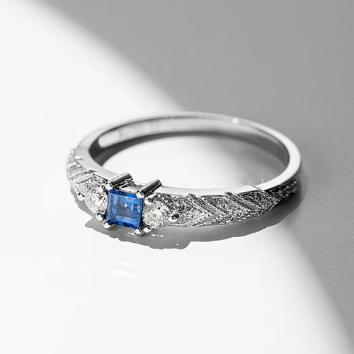 皇家蓝蓝宝石轻奢小众小众高级女