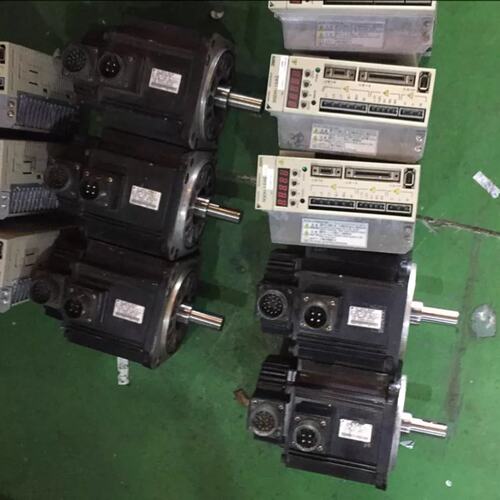 议价SGMG马达SGMG-20AWB-NM11SGMG-09A2SGMG-13A2