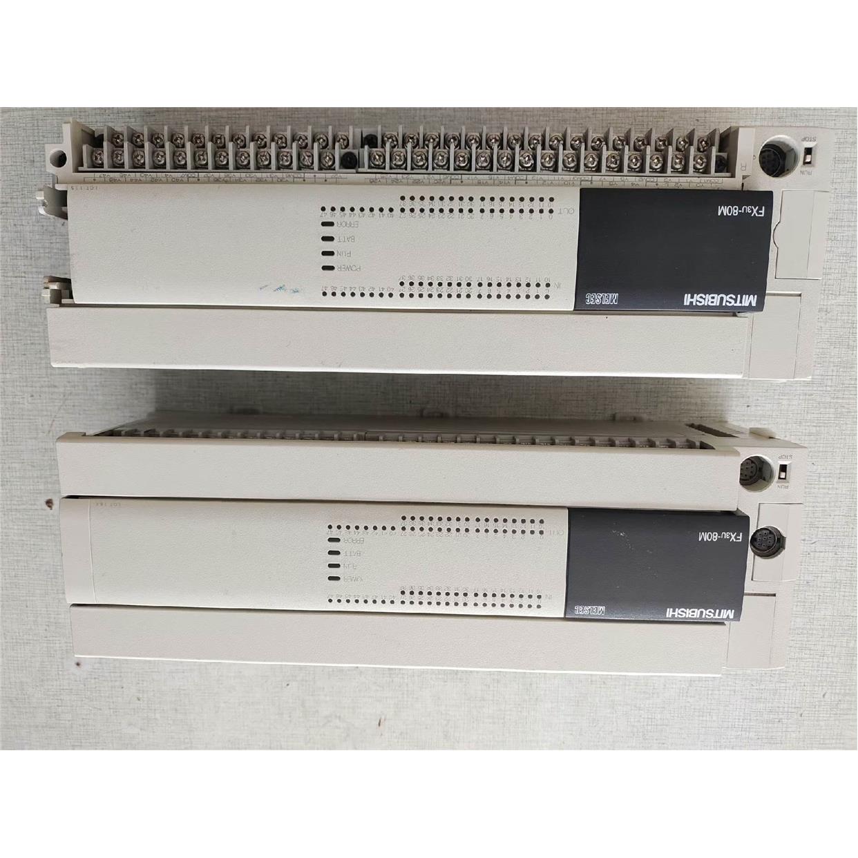 三菱PLC控制器，FX3U-80MR/ES-A，现货两台，原议价
