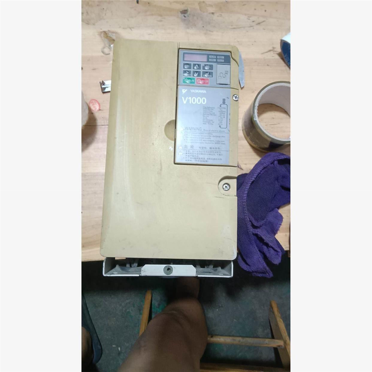 二手拆机安川V1000变频器，CIMR-VB4A0018FB