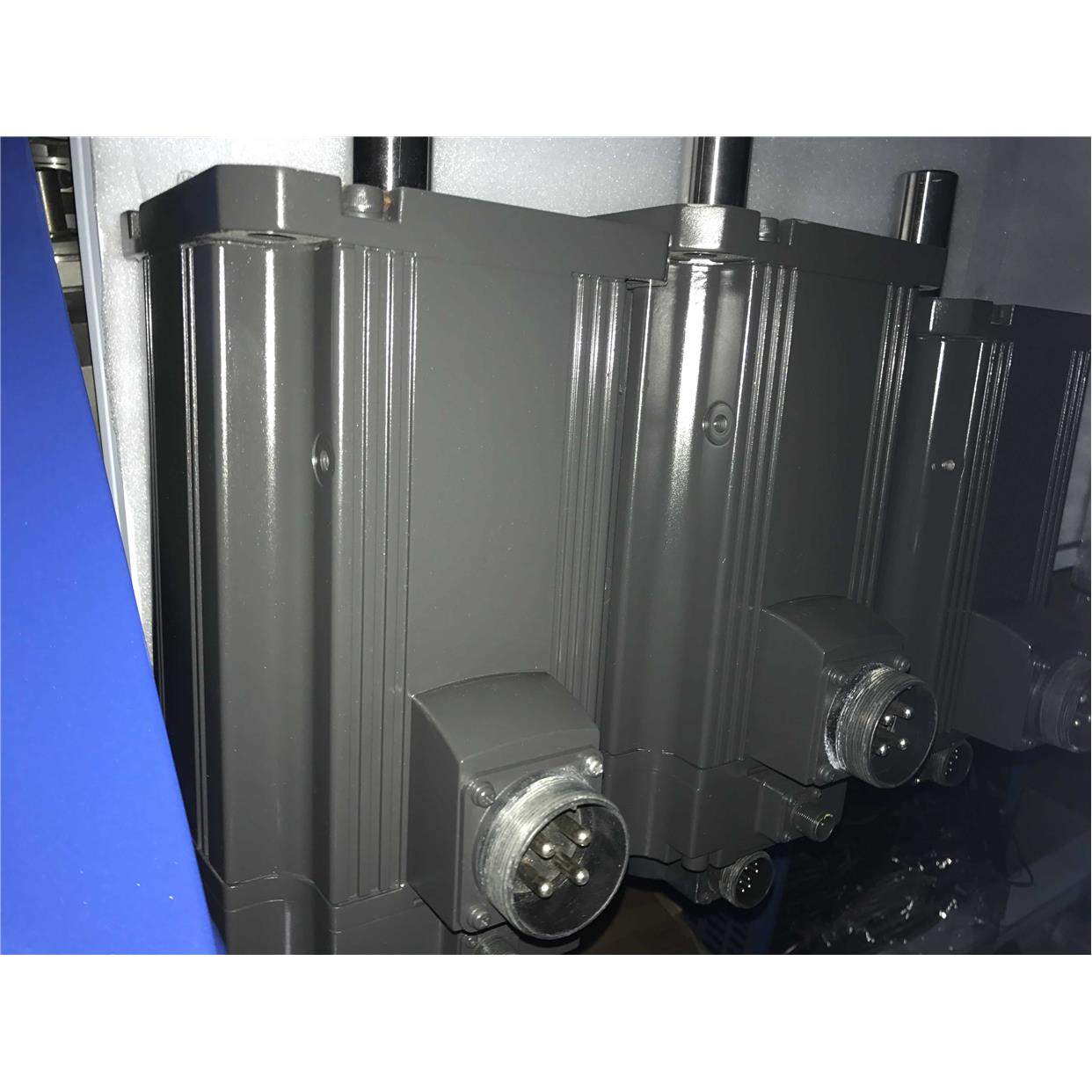 三菱电机.HC-SFS702.HC-SFS702K.HC-SFS702B.二手拆机。7KW.