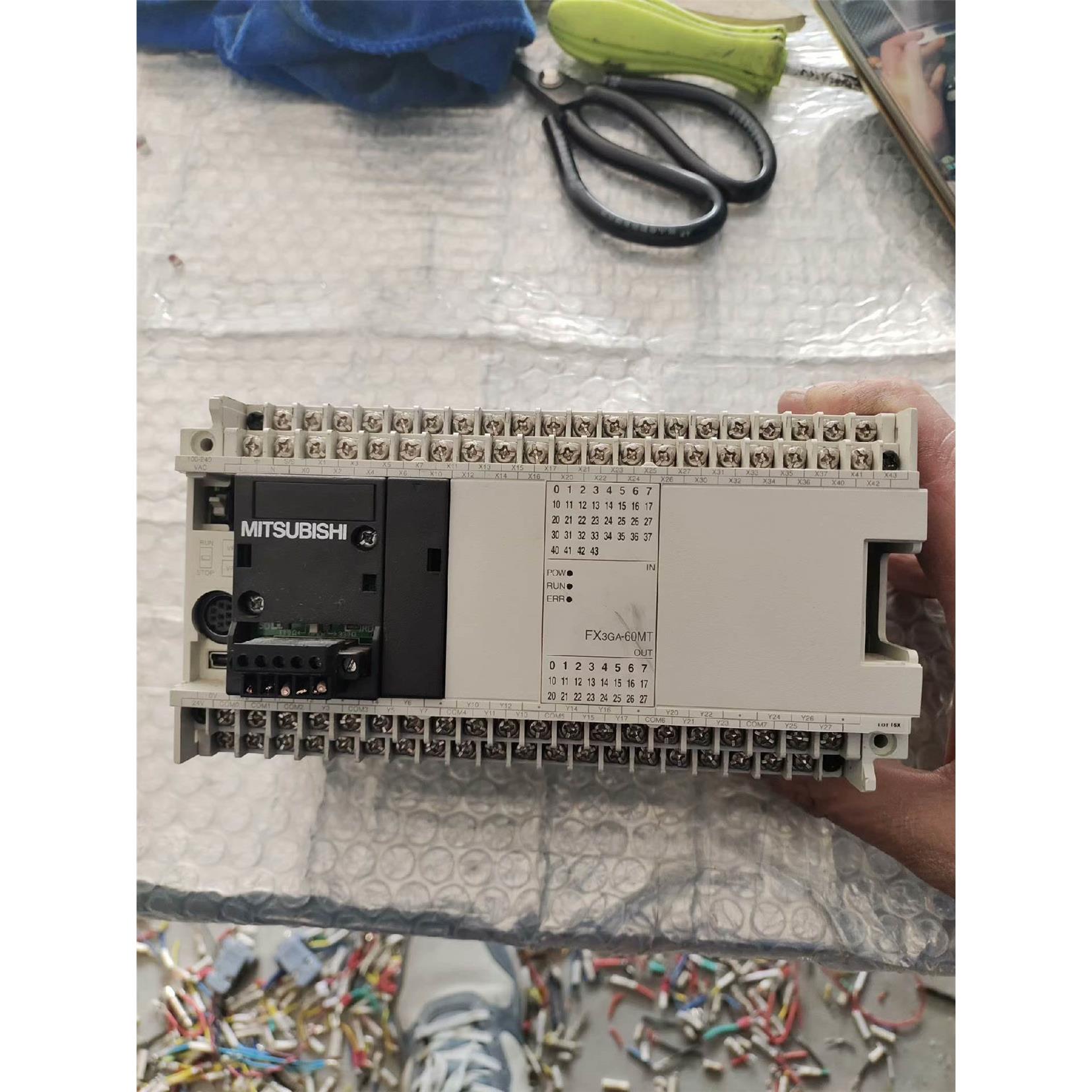 三菱PLC控制器，FX3GA-60MT-CM，现货一台，百分议价