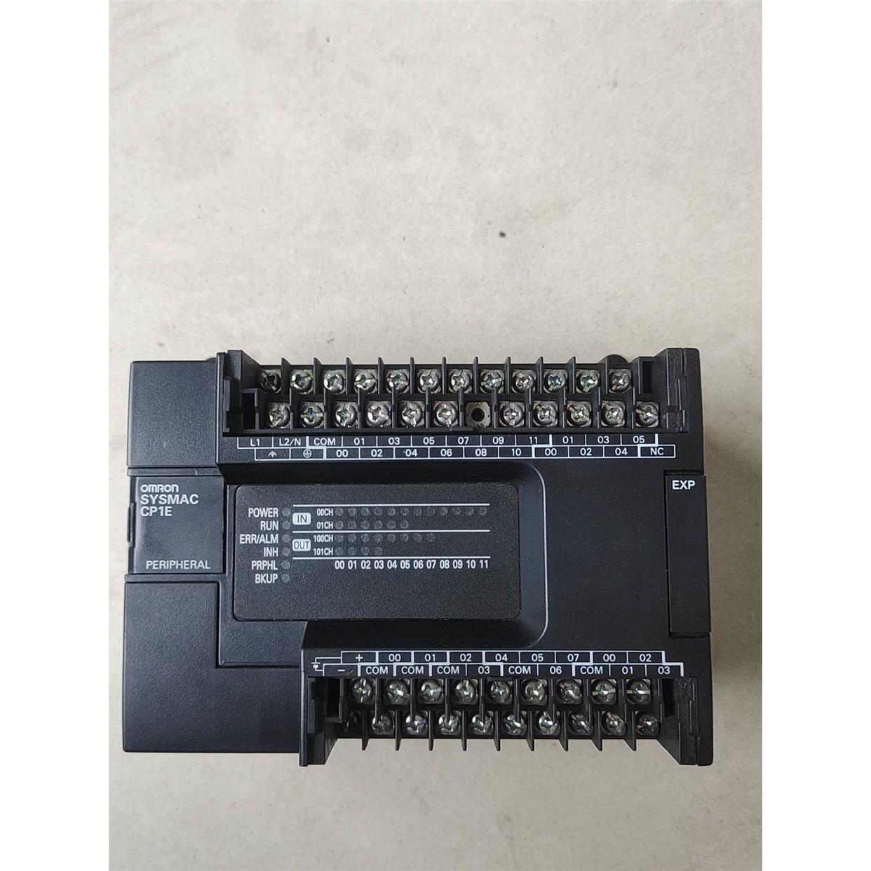 PLC编程控制器CP1E-E30SDR-A 实物图功能