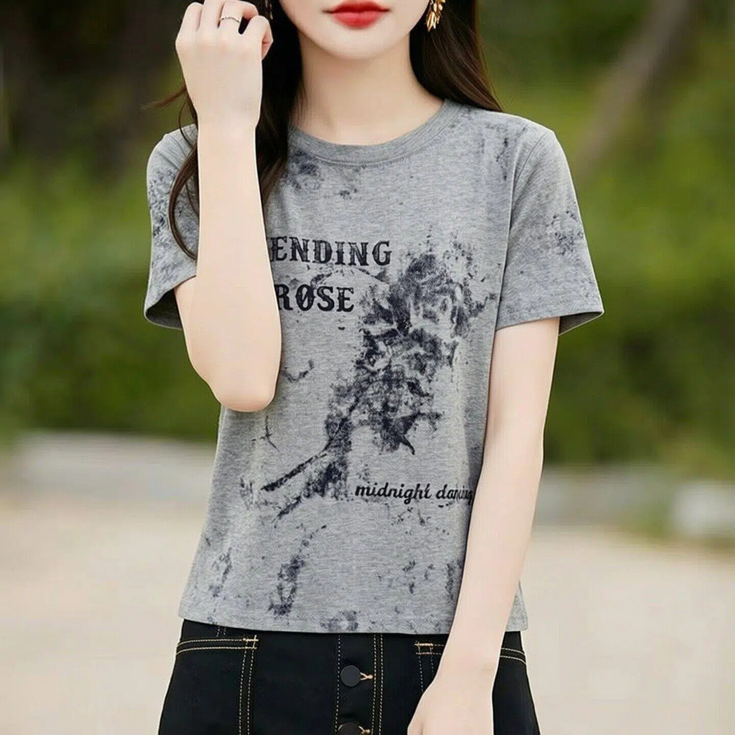 高级感灰色扎染印花短袖T恤女潮图片