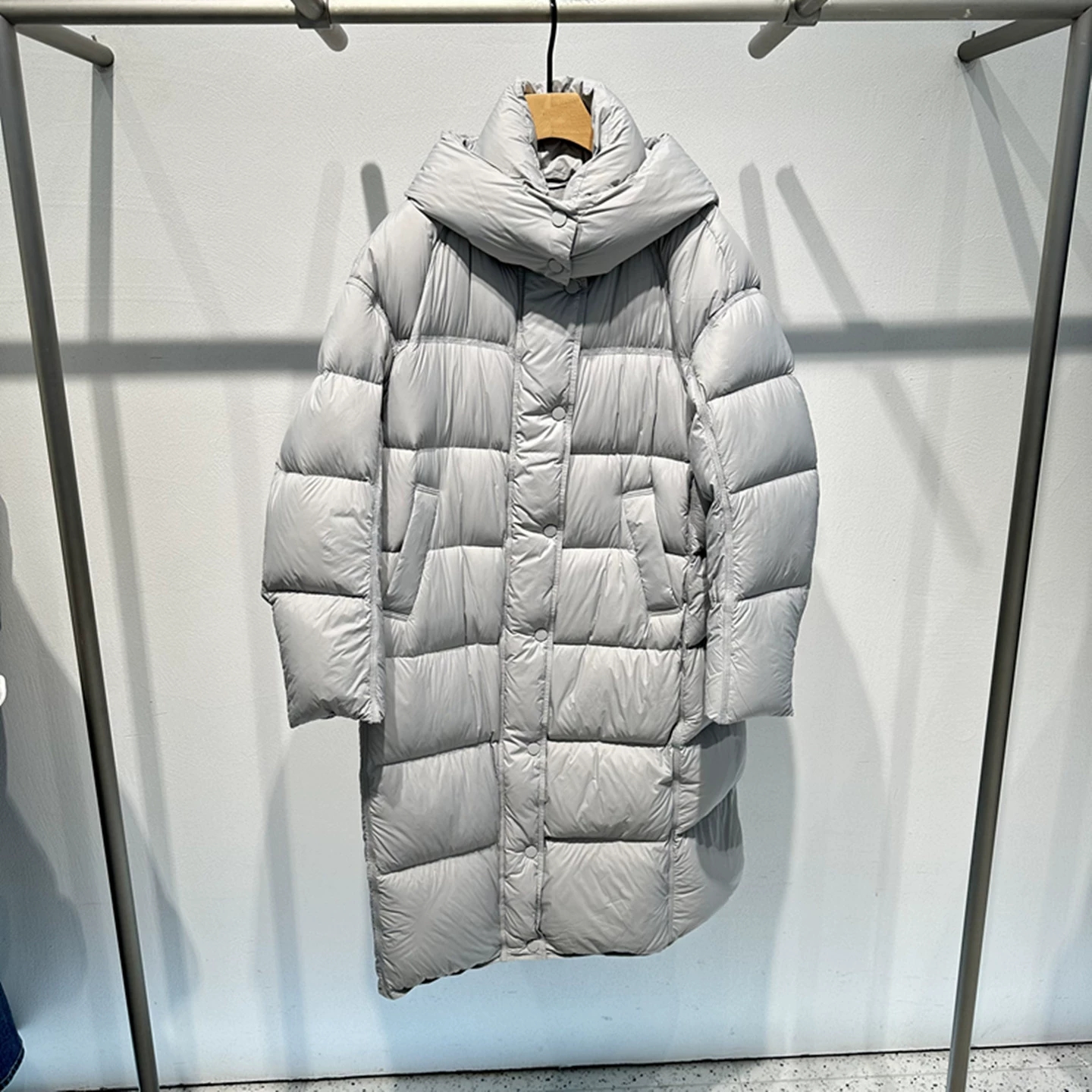 2025冬装长款连帽羽绒服外套女