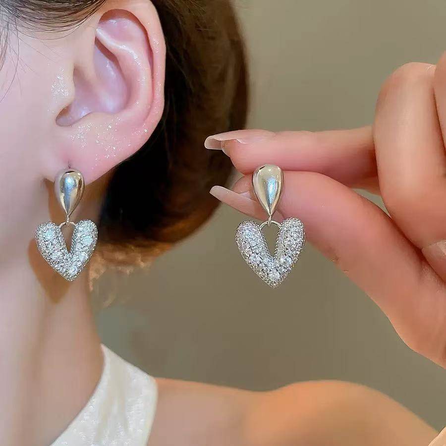 银针锆石水滴爱心耳环轻奢高级耳钉气质个性时尚百搭耳饰,饰品/流行首饰/时尚饰品新,耳钉,淘宝优惠券,粉丝福利购,淘宝优惠卷