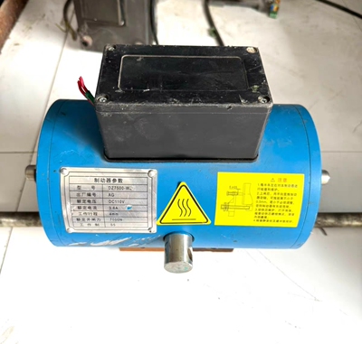 惠州富士曳引机制动器DZ7500-WZ 抱闸电磁铁 CSZ-3000Mf 电梯
