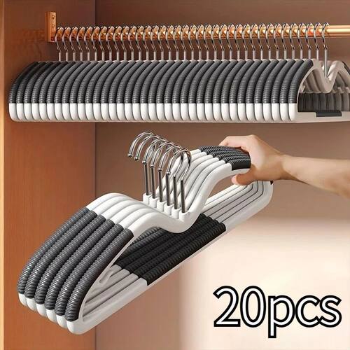 Plastic Clothes Hangers Space Saving Non Slip Short Neck War
