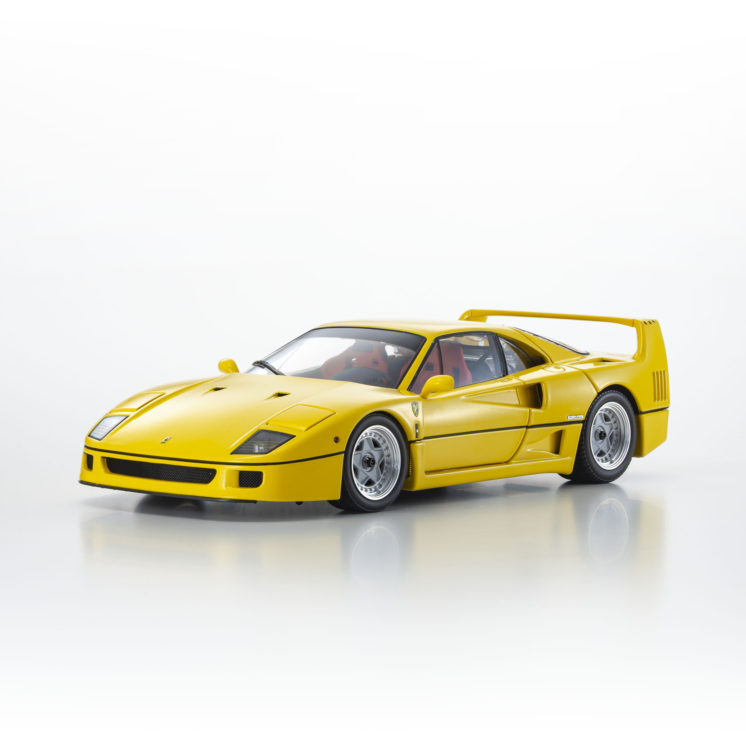 kyosho118FerrariF40-