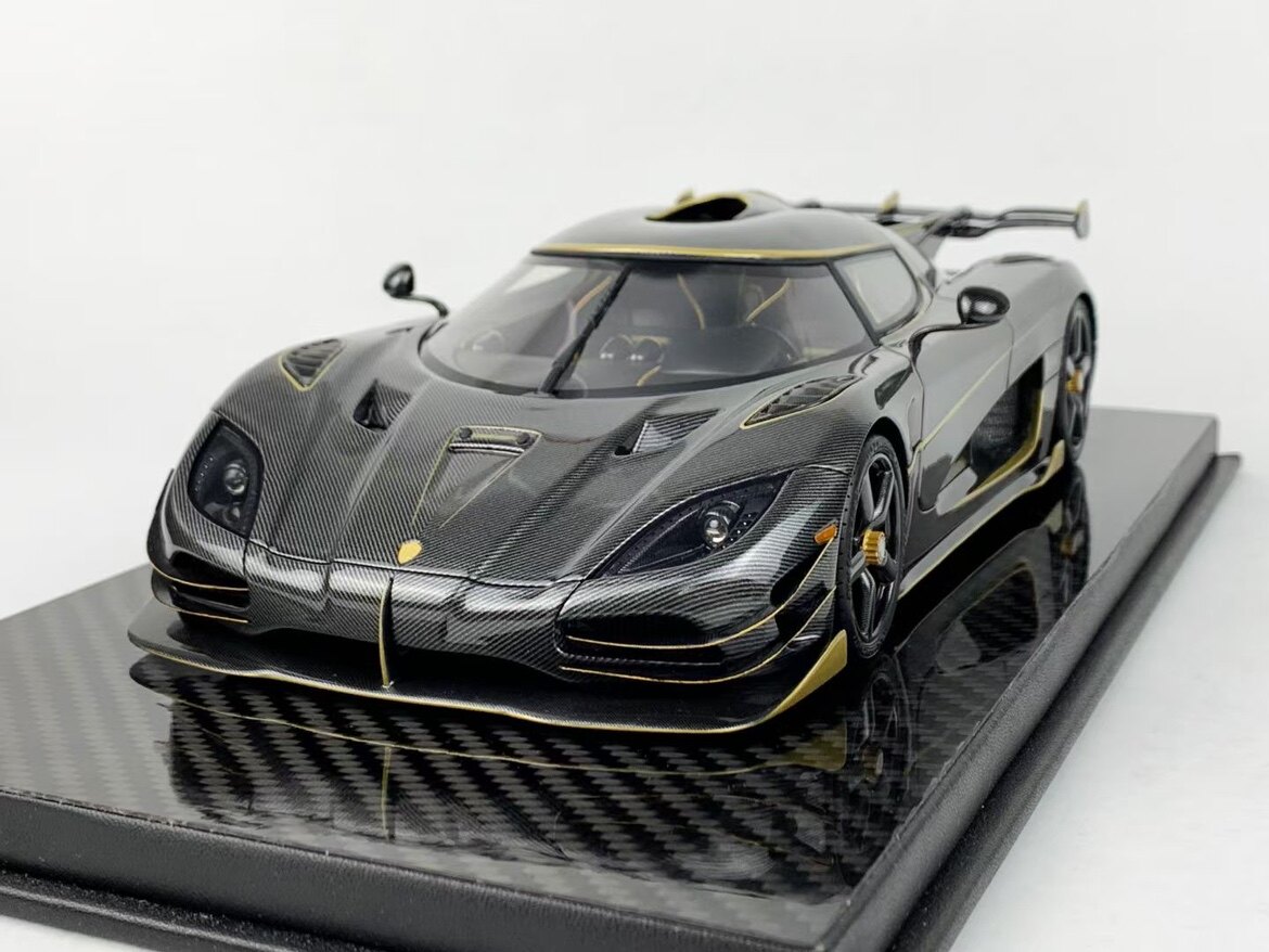 frontiart 1:18 柯尼塞格rs phoenix(金凤凰)卡本金全球限量500