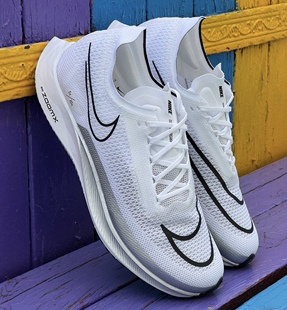 适配Nike Streakfly低帮跑鞋 白色6mm运动窄鞋 带 ZoomX