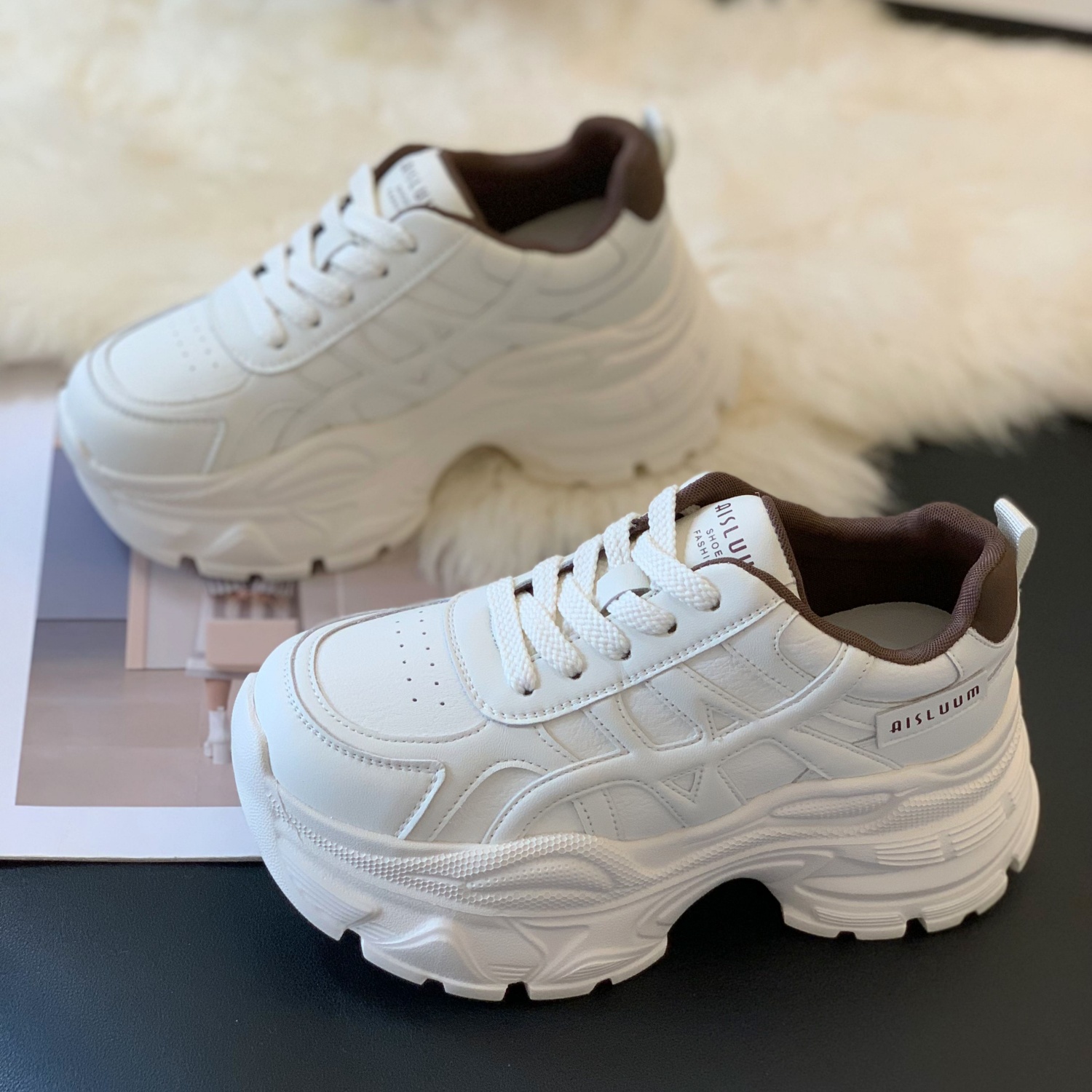 厚底显脚小简约百搭爆款老爹鞋