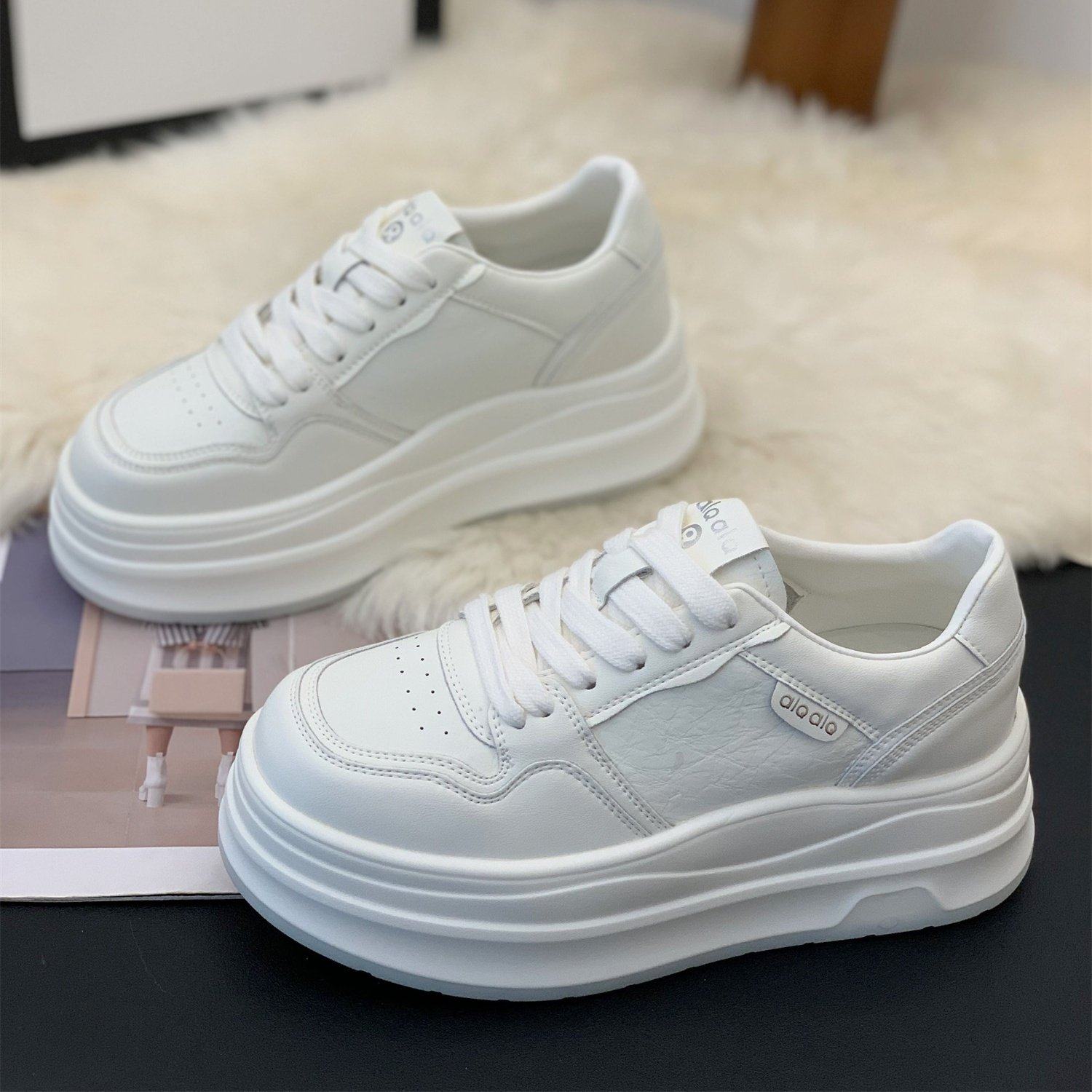 厚底百搭显脚小时尚板鞋女2026春季新款拼色韩版学院风休闲小白鞋,女鞋,休闲板鞋,淘宝优惠券,粉丝福利购,淘宝优惠卷