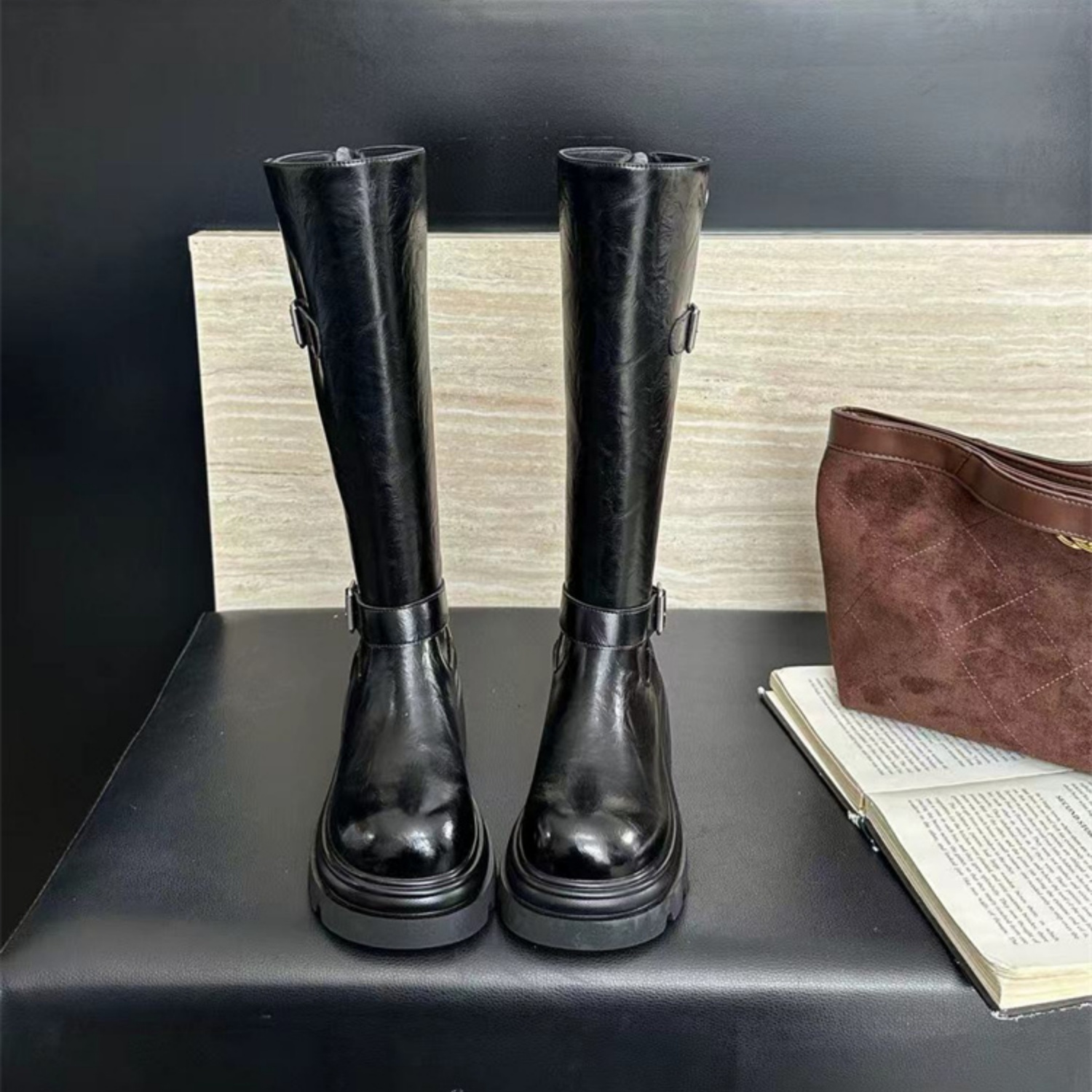 超火韩版厚底增高皮带扣后拉链瘦瘦靴2025秋冬新款潮酷百搭时装靴