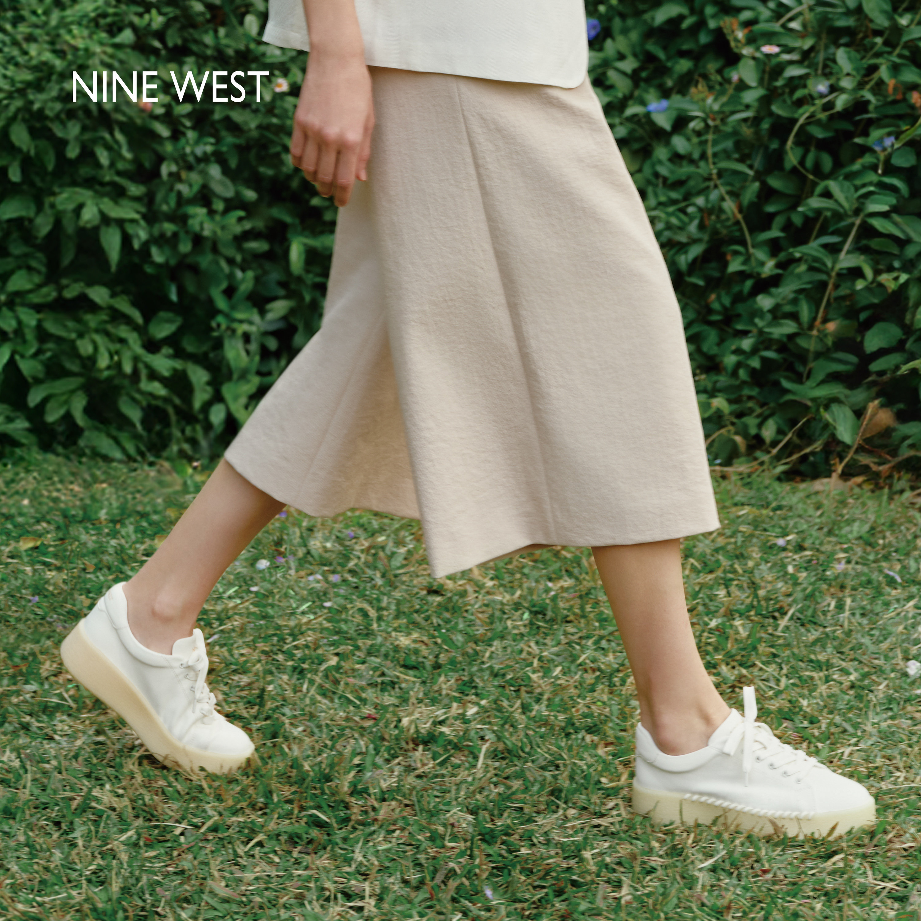 Nine West/玖熙街拍漫行厚底小白鞋女百搭休闲运动鞋真皮女款板鞋