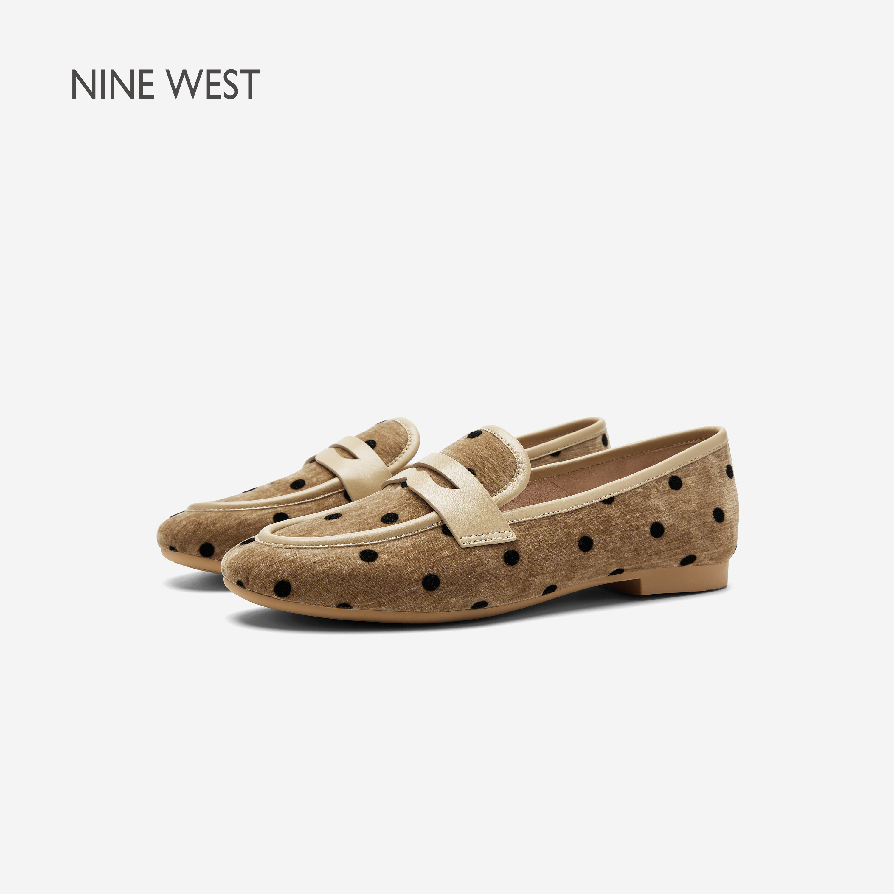 Nine West/玖熙绒雾泡泡波点乐福鞋女2026夏季新款通勤平底软单鞋