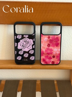Coralia原创设计“Pink Roses”“热辣海岛花卉”黑边滴胶手机壳粉玫瑰iphone17promax
