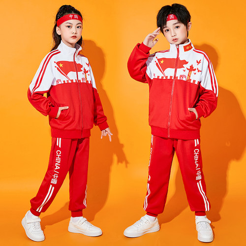 春秋运动会开幕式小学生校服童俊