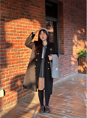 阿车家的大码jk原创中长款学院风双排扣大衣女秋冬胖mm毛呢外套