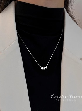 小方糖吊坠项链女款2024新款简约