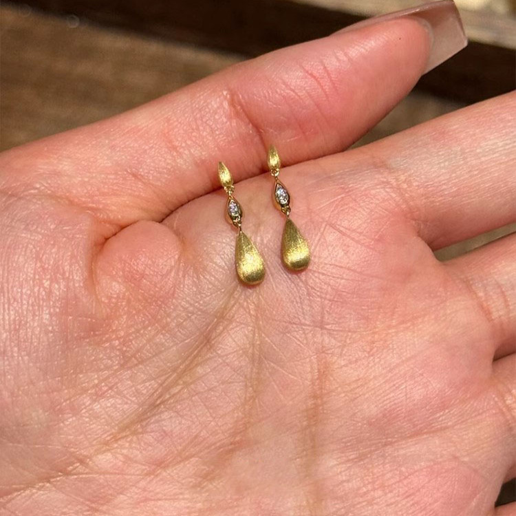 水滴流苏耳环2025新款爆款高级感