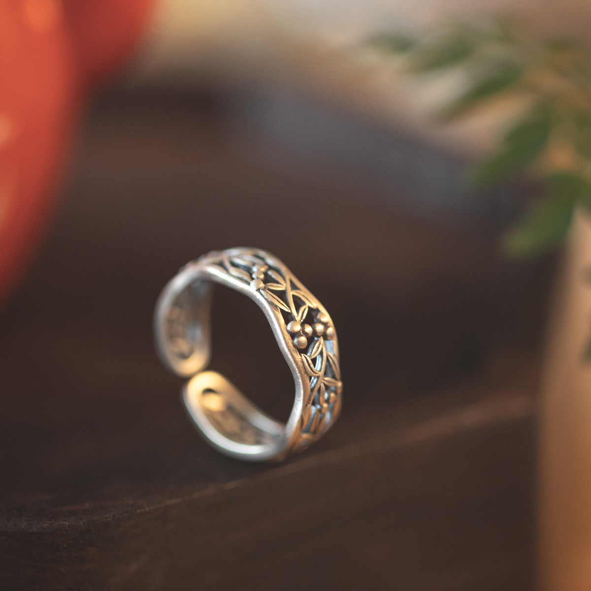 新中式国风藤蔓花枝戒指女轻奢高级感小众设计镂空花卉复古食指戒