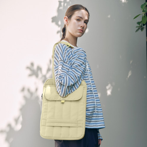 MYE简约通勤托特电脑包