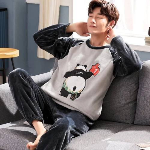 Autumn Winter New Coral Fleece Pajamas for Man Round Neck Lo