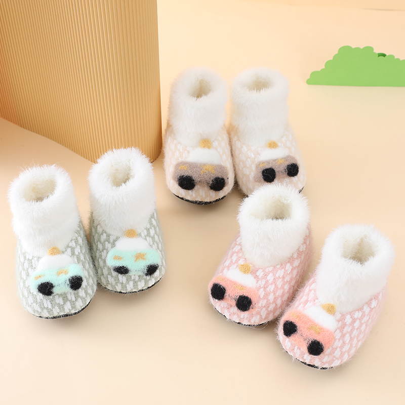 加绒加厚，秋冬保暖